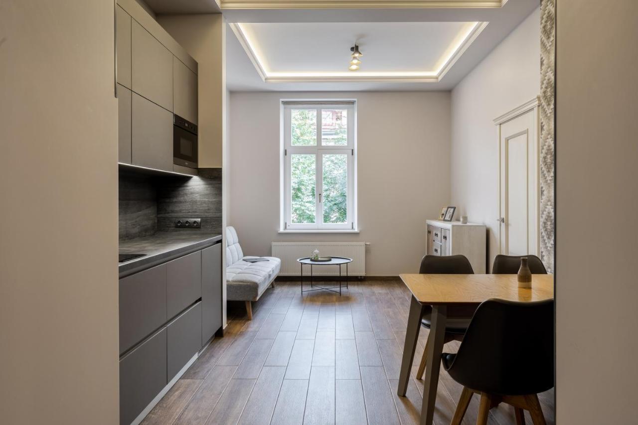 Inshiapartments On Kovzhuna Str Лвив Екстериор снимка
