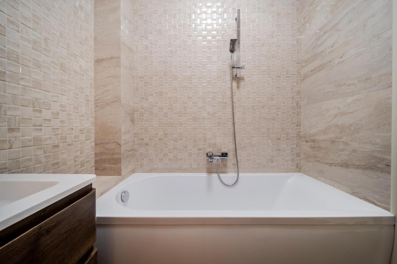 Inshiapartments On Kovzhuna Str Лвив Екстериор снимка