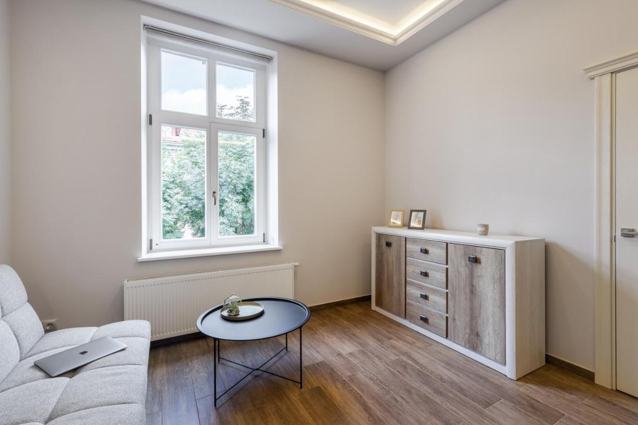Inshiapartments On Kovzhuna Str Лвив Екстериор снимка