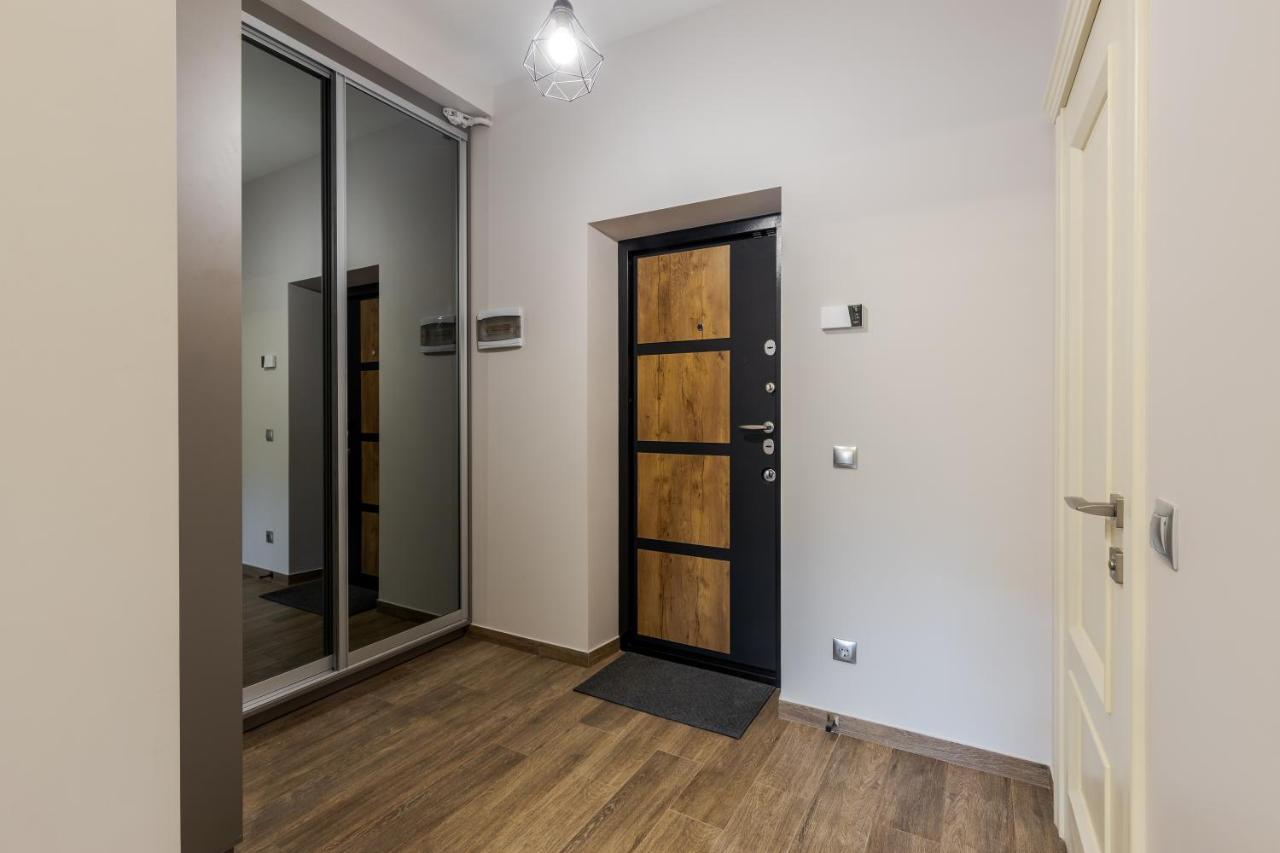 Inshiapartments On Kovzhuna Str Лвив Екстериор снимка