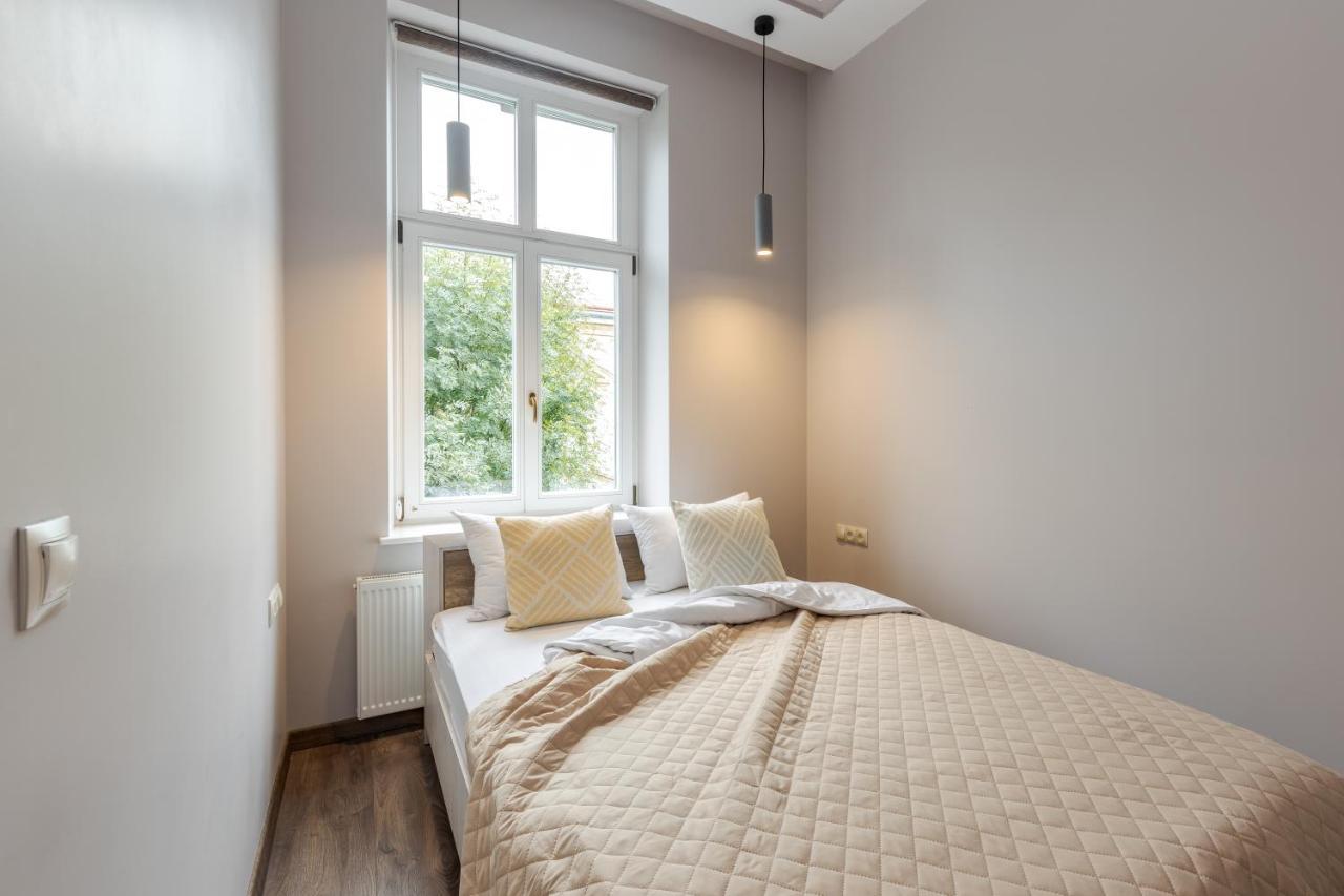 Inshiapartments On Kovzhuna Str Лвив Екстериор снимка
